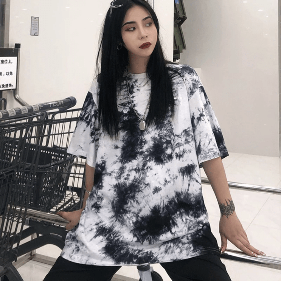 Buddha Trends Black & White / M Camiseta extragrande con teñido anudado en blanco y negro | Millennials