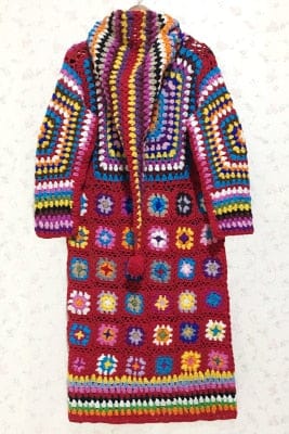 Buddha Trends Strickjacken rot mit Kapuze / Einheitsgröße 100 % Wolle handgemachte Hippie-Strickjacke