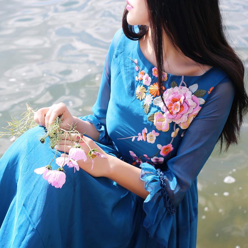 Buddha Trends Dress Robe de bal bohème brodée florale saphir bleu | Mandala