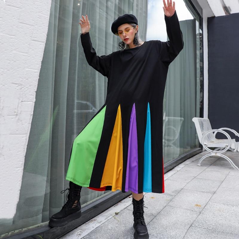 Buddha Trends Kleid Einheitsgröße / Mehrfarbiges Electro Rainbow Plissee Midikleid | Millennials