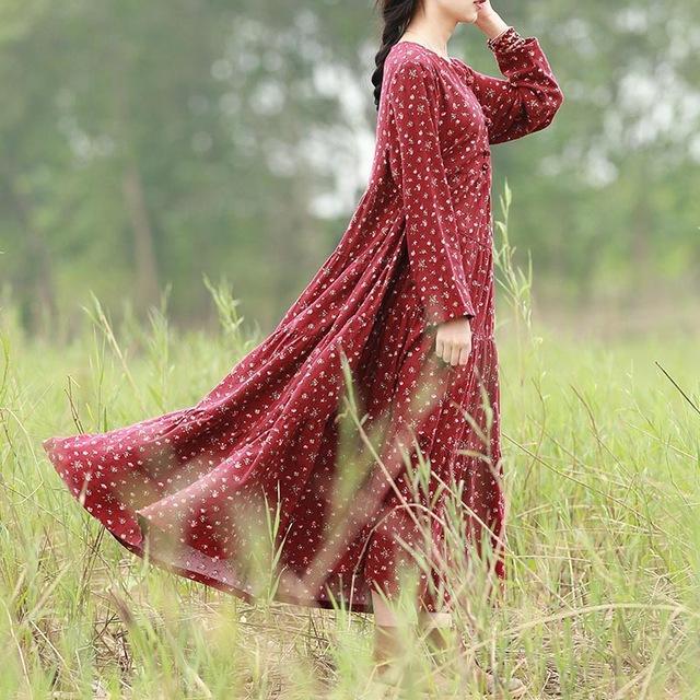 Buddha Trends Kleid Rot / M Übergroßes Hippie-Maxikleid mit Blumenmuster