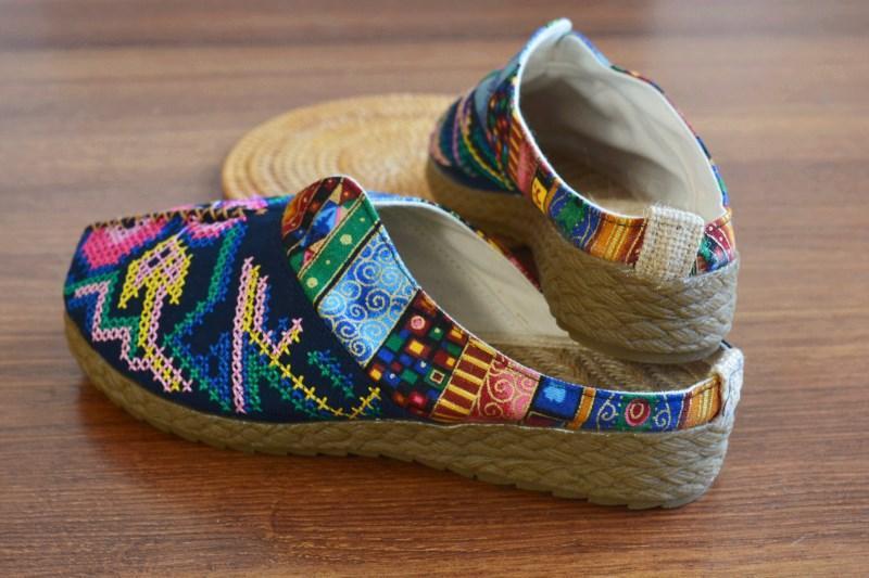 Buddha Trends Geometric Colorful Cotton Shoes