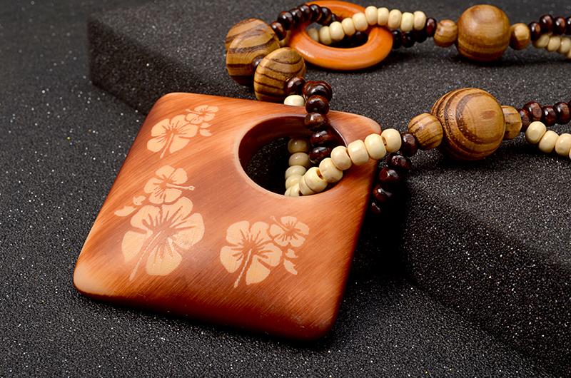 Buddha Trends Geometric Floral Wood Necklace