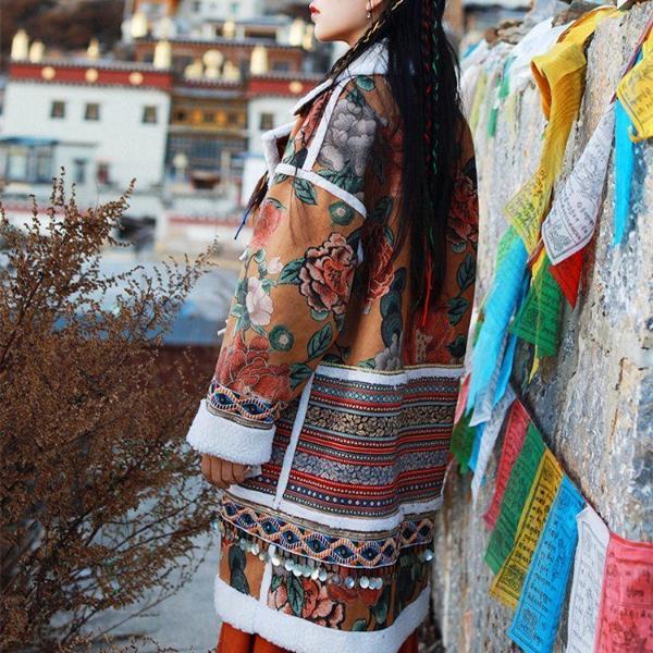Abrigo vintage bordado indie folk | Mandala