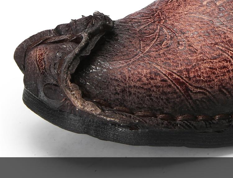 Botas de tornozelo esculpidas medievais da Buddha Trends