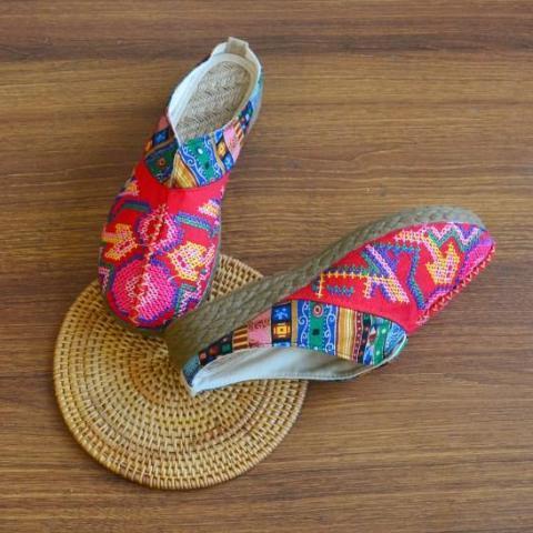 Buddha Trends Rojo / 5 Zapatos de algodón de colores geométricos