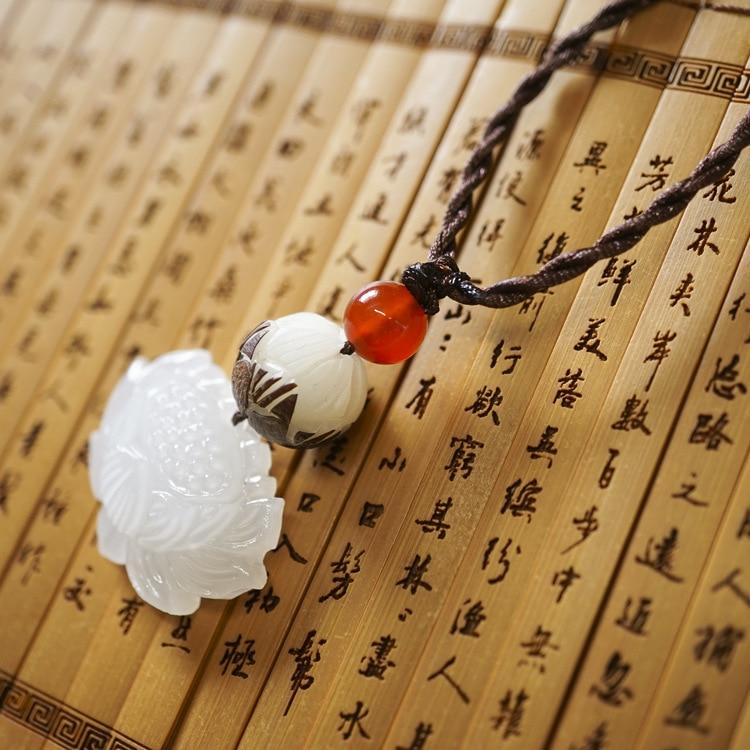 Buddha Trends White Jade Lotus Flower Necklace