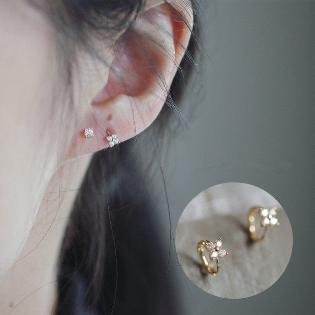 Buddhatrends stud  earring 8 / Silver Small Flowers 925 Sterling Silver Huggie Earrings