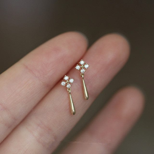 Buddhatrends stud  earring / Gold Snowflake 925 Sterling Silver Dangle Earrings