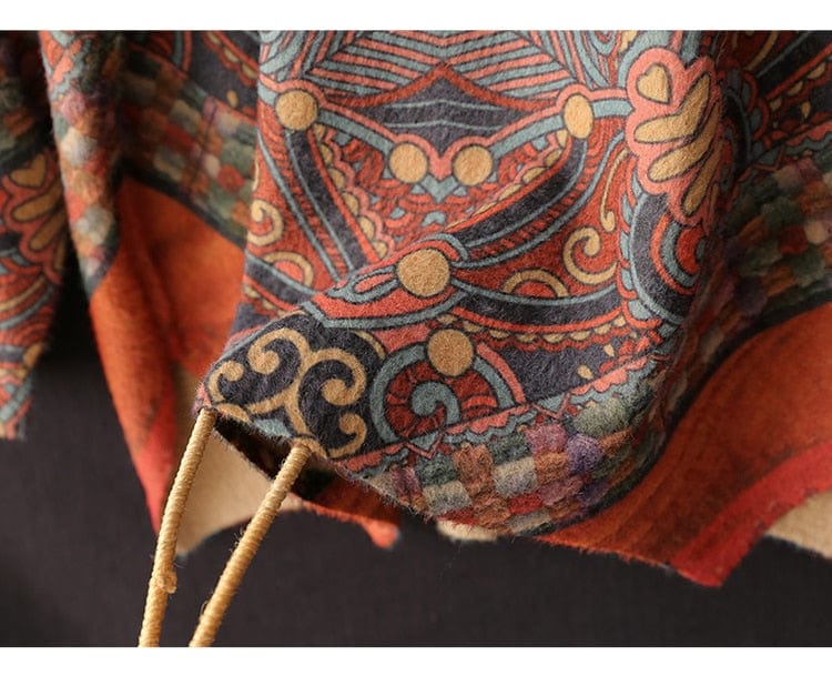 Buddhatrends Vintage Print Sweter z norek i kaszmiru